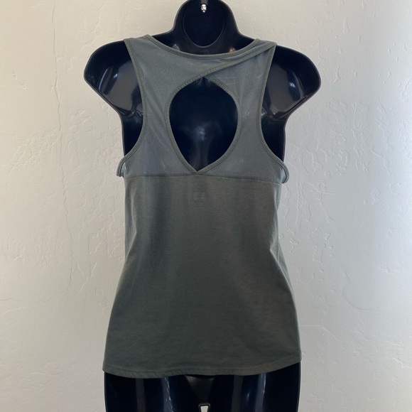 Embrace Your Strength Tank Top Green Size 14-16 - Picture 6 of 7